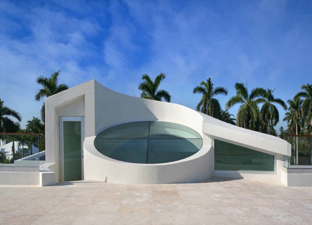 Roof Terrace, Contemporary Home in Miami Beach, Florida