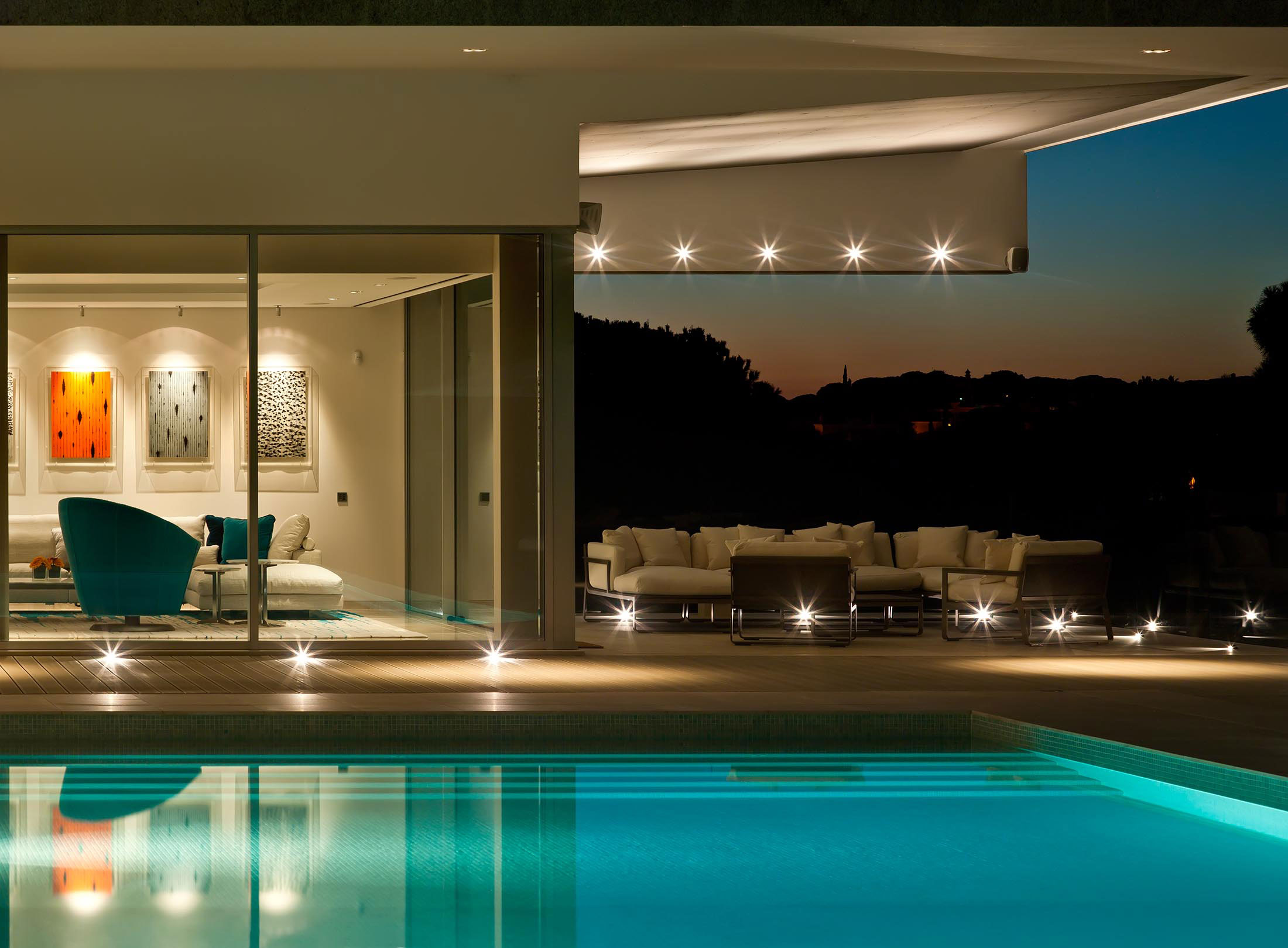 Pool, Evening, Lighting, Family House in Portugal