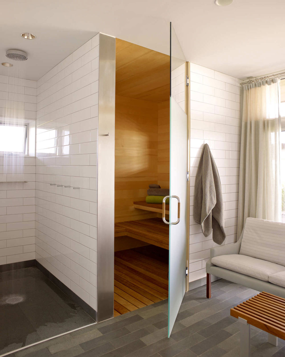 Shower, Sauna, Surfside House in Bridgehampton, New York by Stelle Architects
