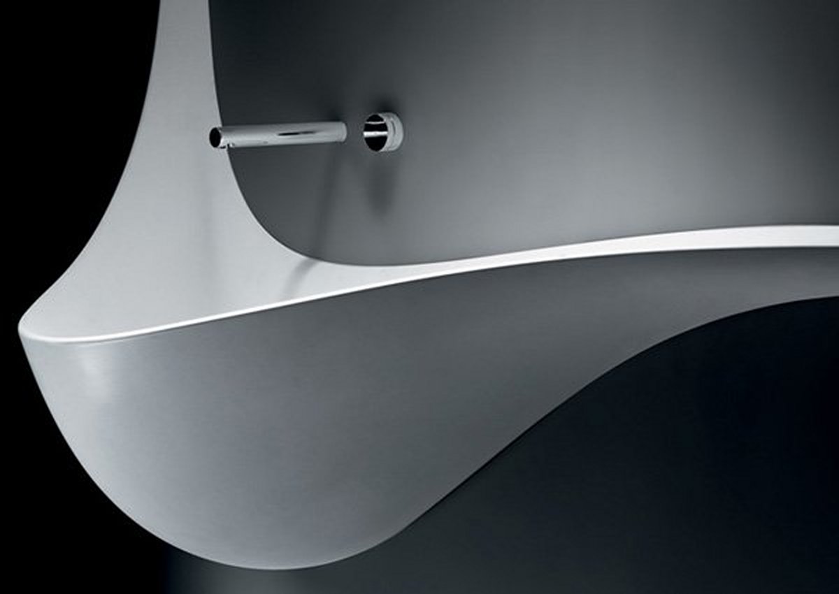 Flowing Wing Sink by Ludovico Lombardi